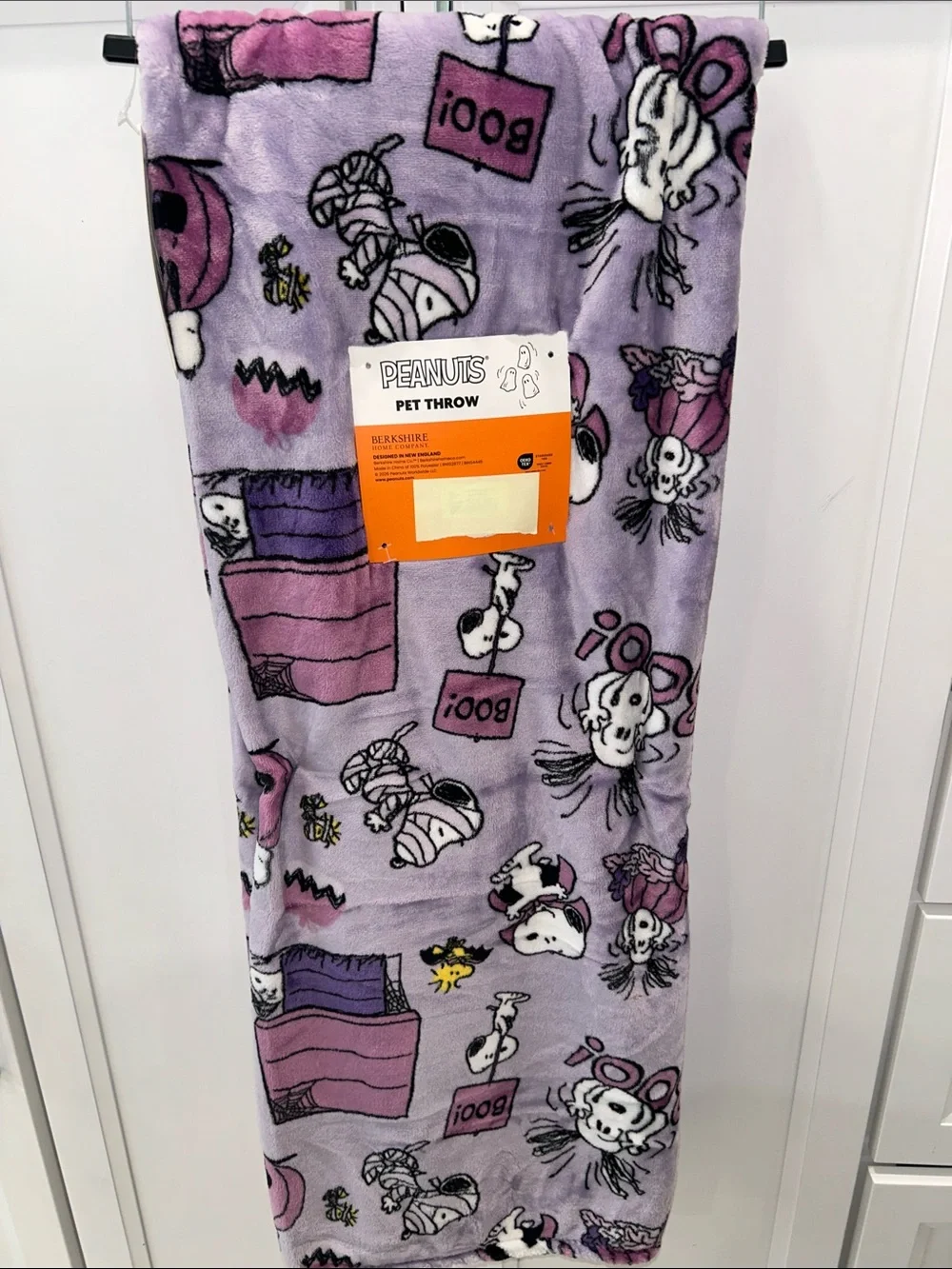 New Berkshire Peanuts Snoopy & Woodstock Halloween BOO Purple Throw Blanket
